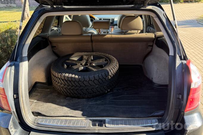 Subaru Outback 3 generation wagon