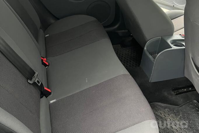 SEAT Leon 2 generation Hatchback 5-doors