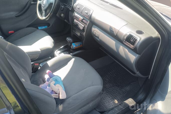 SEAT Toledo 2 generation Sedan