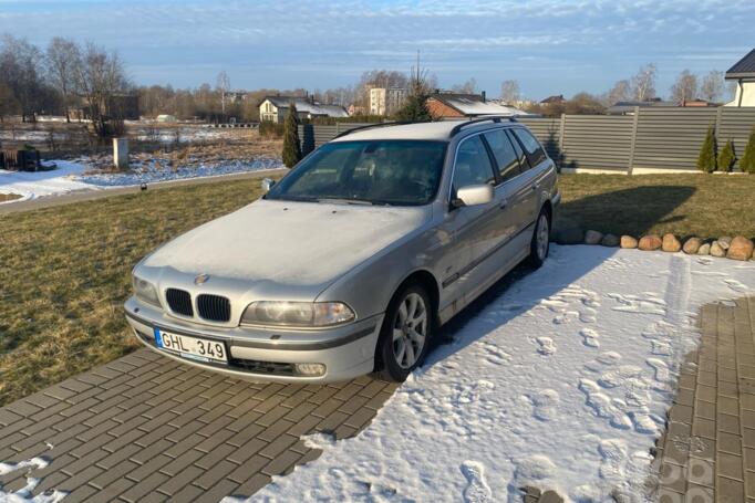 BMW 5 Series E39 Touring wagon