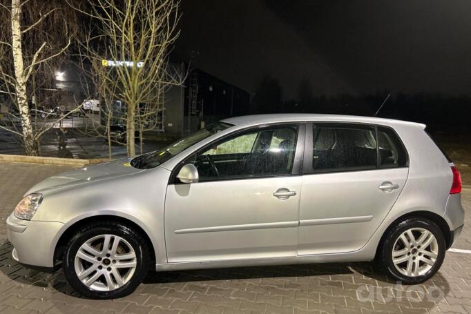 Volkswagen Golf 5 generation Hatchback 5-doors
