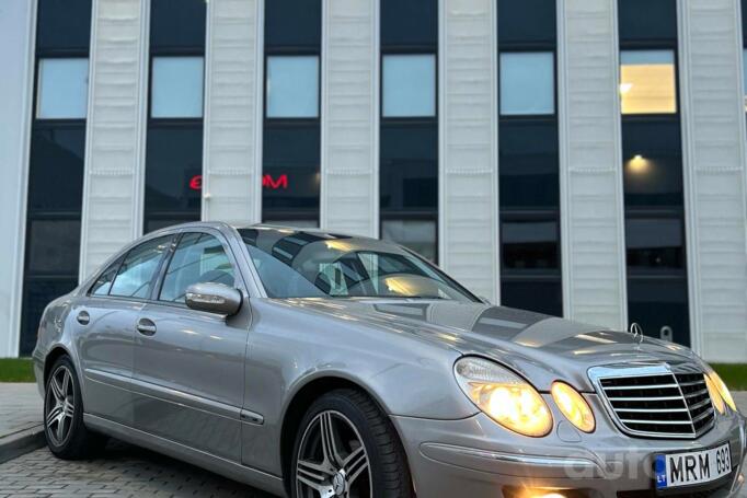 Mercedes-Benz E-Class W211 Sedan
