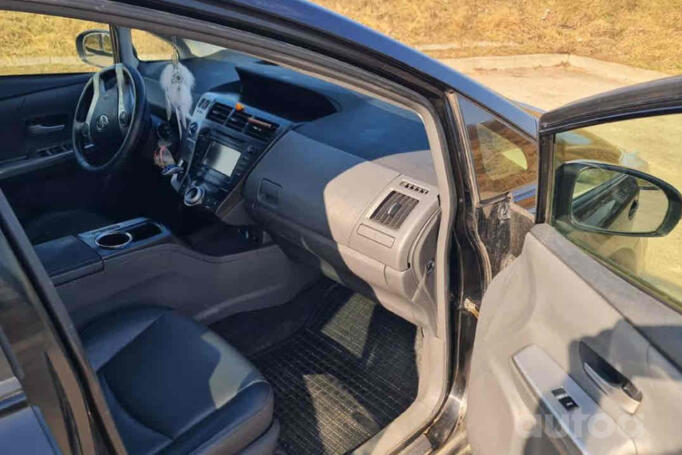 Toyota Prius Plus