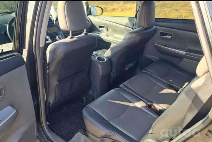 Toyota Prius Plus