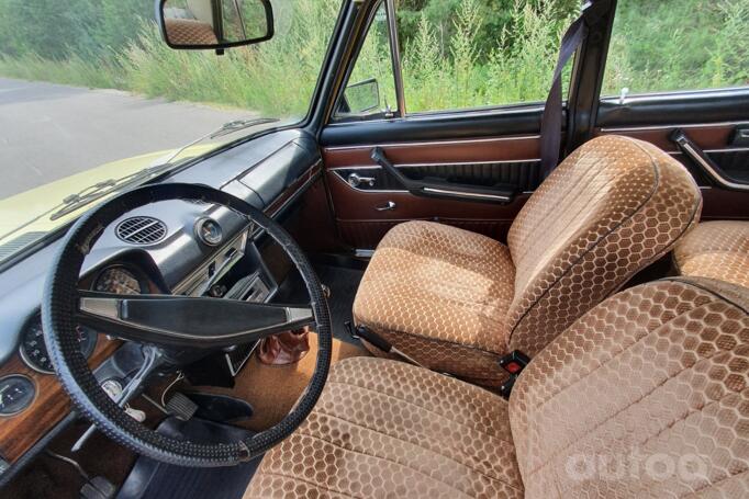 VAZ (Lada) 2103 1 generation Sedan 4-doors