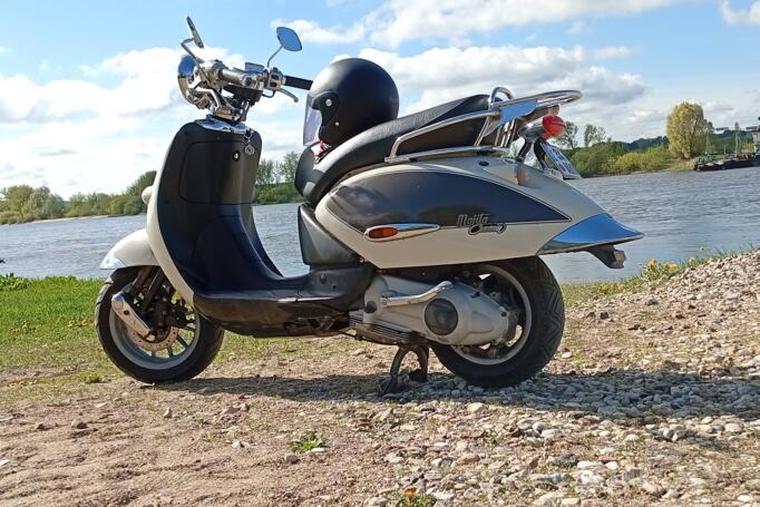 Aprilia Mojito