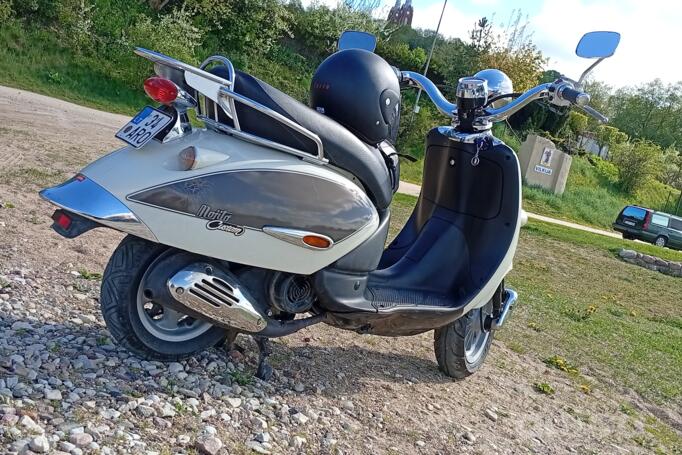 Aprilia Mojito