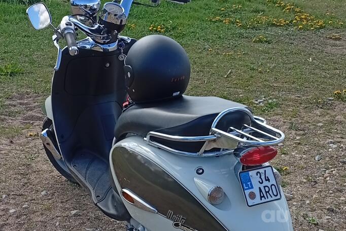 Aprilia Mojito