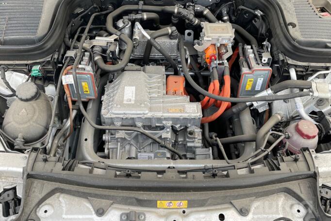 Mercedes-Benz EQC 1 generation Crossover