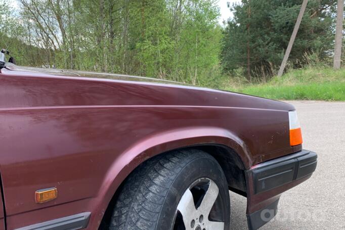 Volvo 940 1 generation Sedan