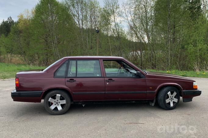 Volvo 940 1 generation Sedan