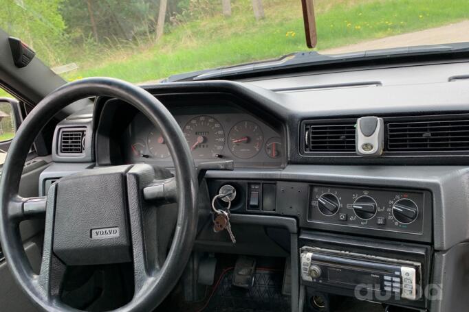 Volvo 940 1 generation Sedan