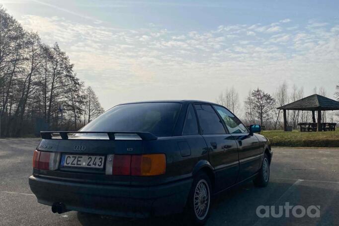Audi 80