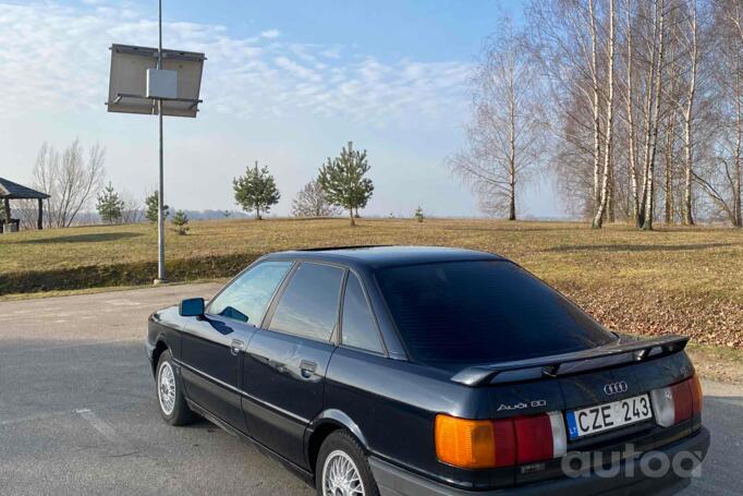 Audi 80