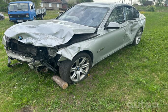 BMW 7 Series F01/F02 Sedan
