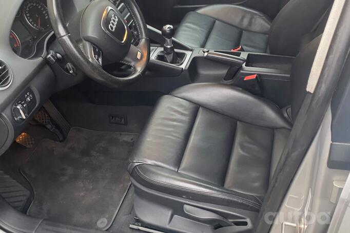 Audi A3 8P/8PA [2th restyling] Sportback hatchback 5-doors