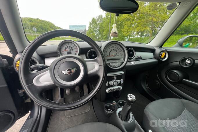 Mini One R56 Hatchback