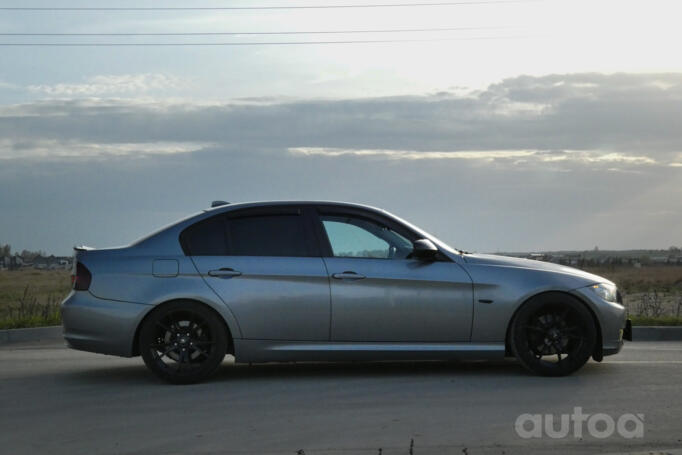 BMW 3 Series E90/E91/E92/E93 [restyling] Sedan