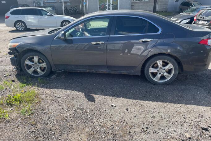 Honda Accord 8 generation Sedan 4-doors