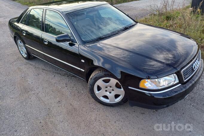 Audi A8 D2/4D [restyling] Sedan 4-doors