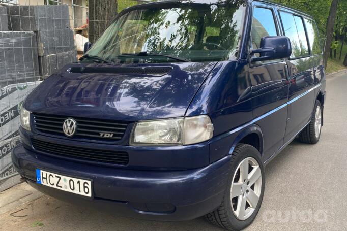 Volkswagen Caravelle T4 Minivan