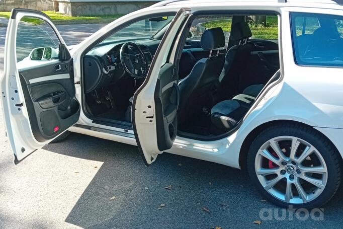 Skoda Octavia 2 generation Combi RS wagon 5-doors