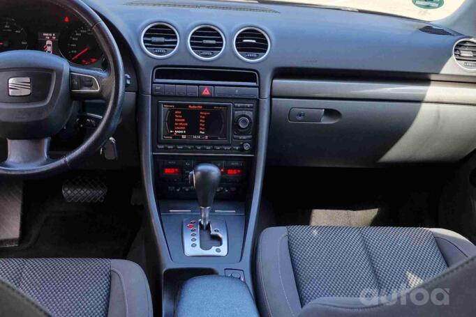 SEAT Exeo