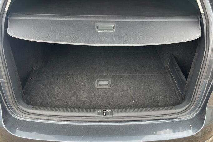 Volkswagen Passat B7 Variant wagon 5-doors