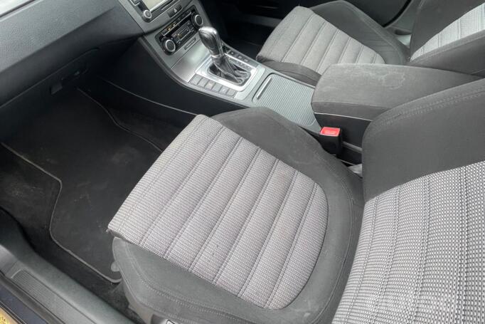 Volkswagen Passat B7 Variant wagon 5-doors