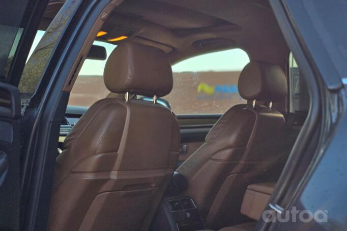 Audi A8 D3/4E Sedan