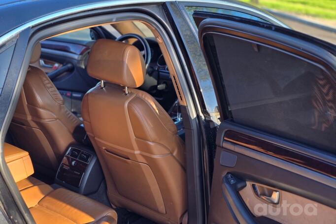 Audi A8 D3/4E Sedan