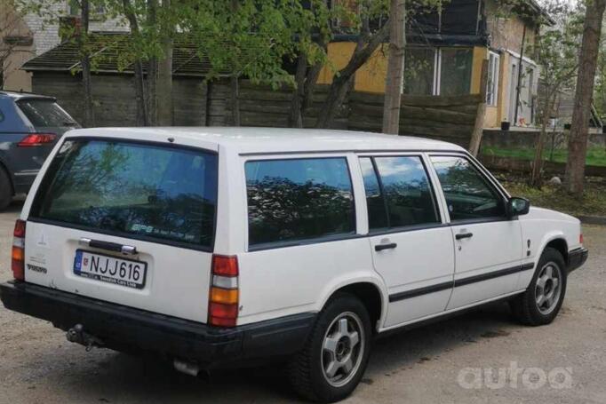 Volvo 940 1 generation wagon