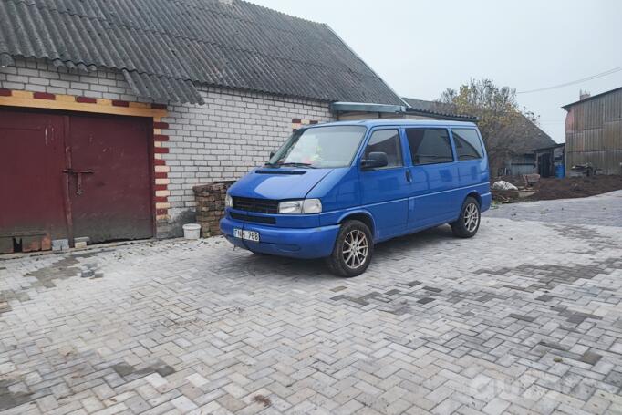 Volkswagen Caravelle T4 Minivan