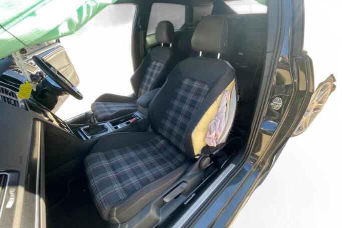 Volkswagen Golf GTI 7 generation