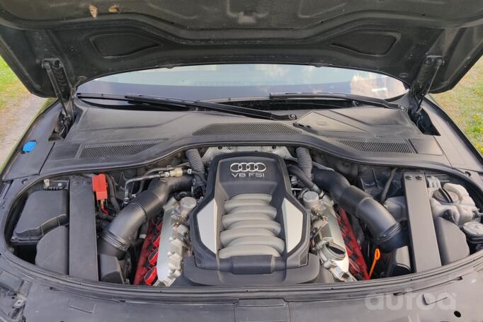 Audi A8 D4/4H Sedan