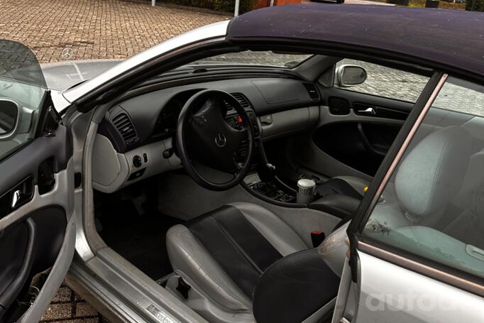 Mercedes-Benz CLK-Class C208 [restyling]