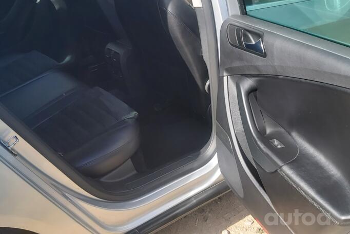 Volkswagen Passat B6 wagon 5-doors