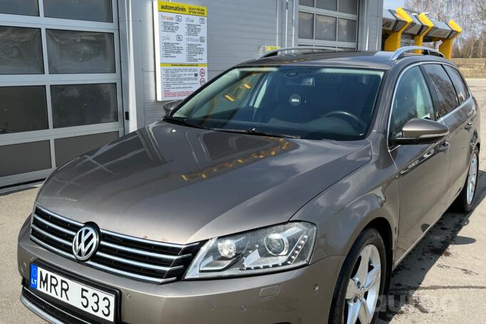 Volkswagen Passat B7 Variant wagon 5-doors