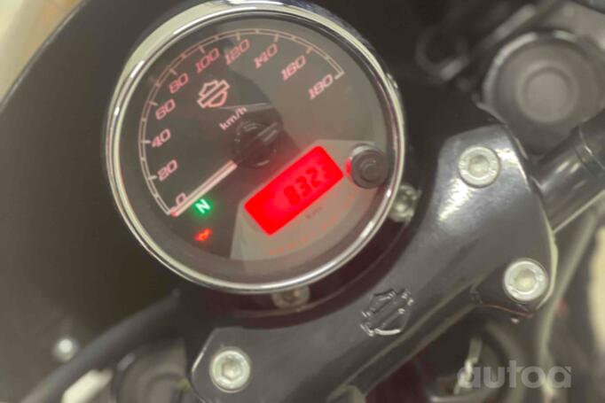 Harley Davidson Street