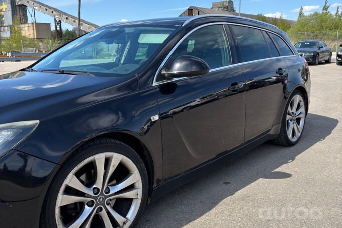 Opel Insignia A Sports Tourer wagon 5-doors