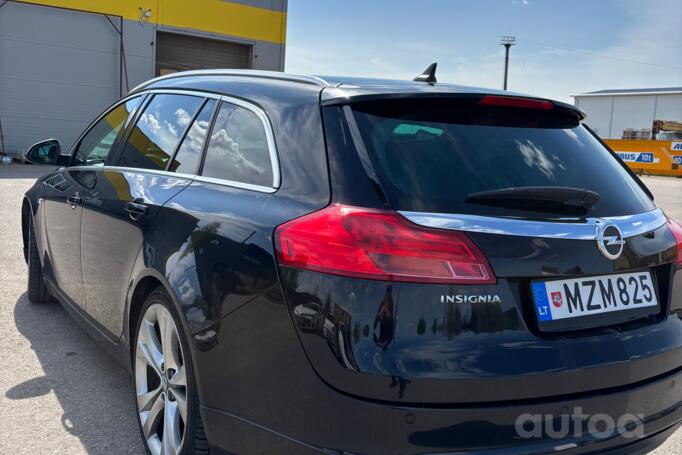 Opel Insignia A Sports Tourer wagon 5-doors