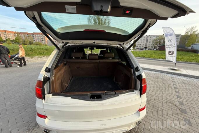 BMW X5 E70 [restyling] Crossover