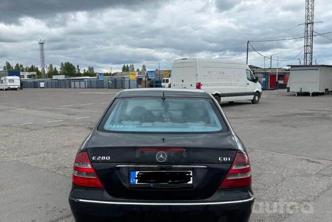 Mercedes-Benz E-Class W211 Sedan