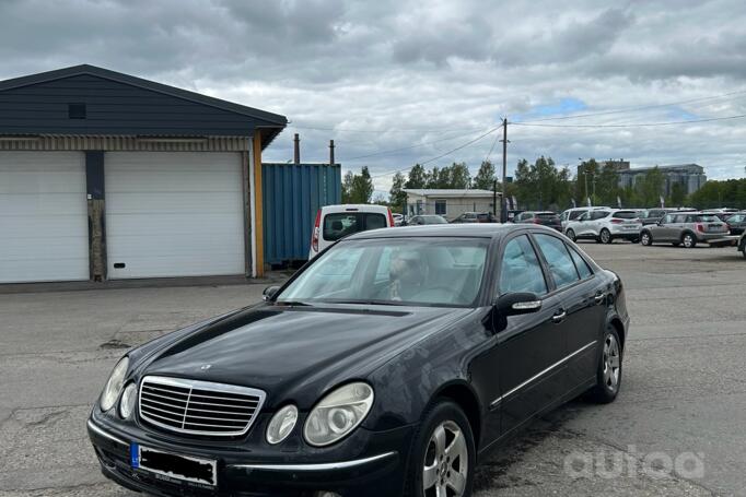 Mercedes-Benz E-Class W211 Sedan