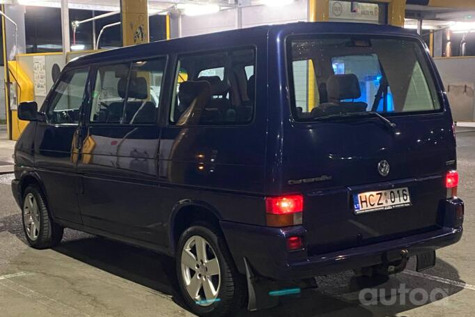 Volkswagen Caravelle T4 Minivan
