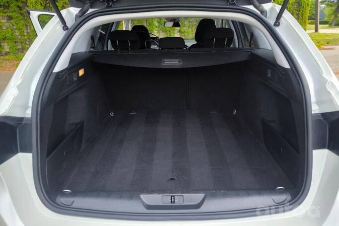 Peugeot 308 T9 [restyling] SW wagon