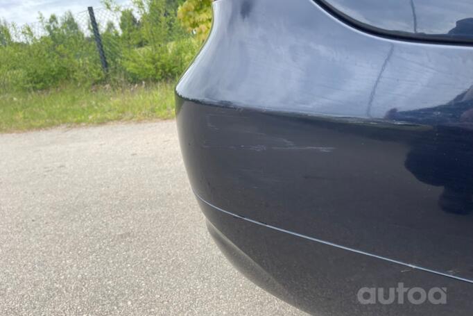 BMW 3 Series E90/E91/E92/E93 Sedan