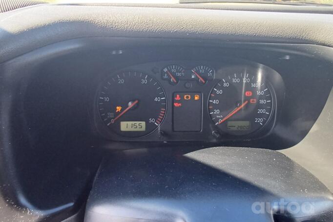 Volkswagen Caravelle T4 Minivan