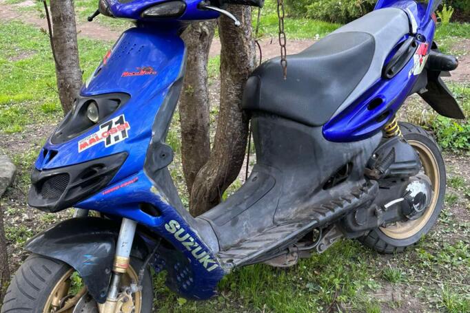 Suzuki Katana