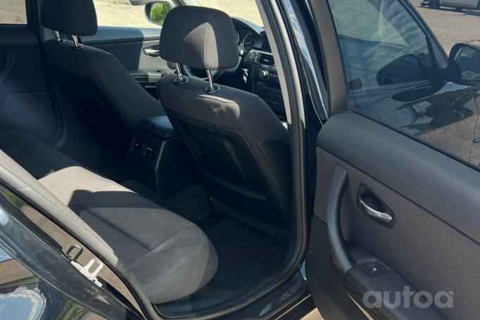 BMW 3 Series E90/E91/E92/E93 [restyling] Sedan